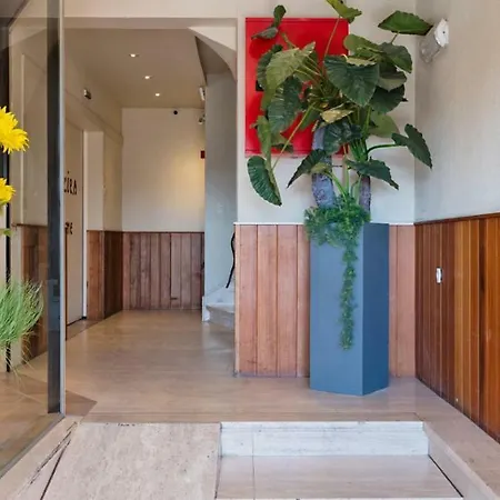 De Zeebries Budget Hotel *
